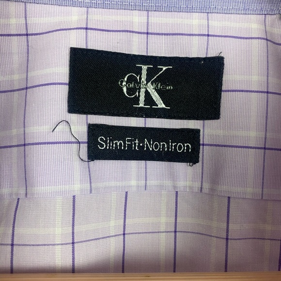 Calvin Klein button shirt - Picture 2 of 3